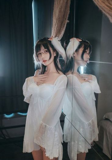 变身成黑辣妹之后就和死党上床了_1080P免费在线观看