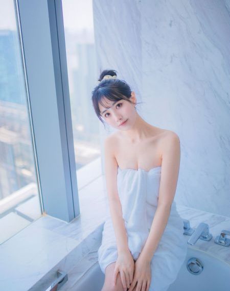 成年人网站免费_爱奇艺VIP神马影院手机在线